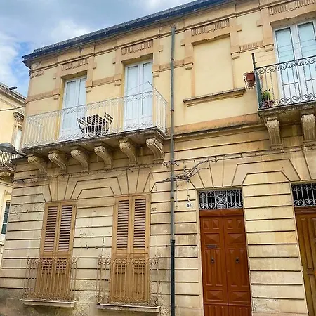 Casa *